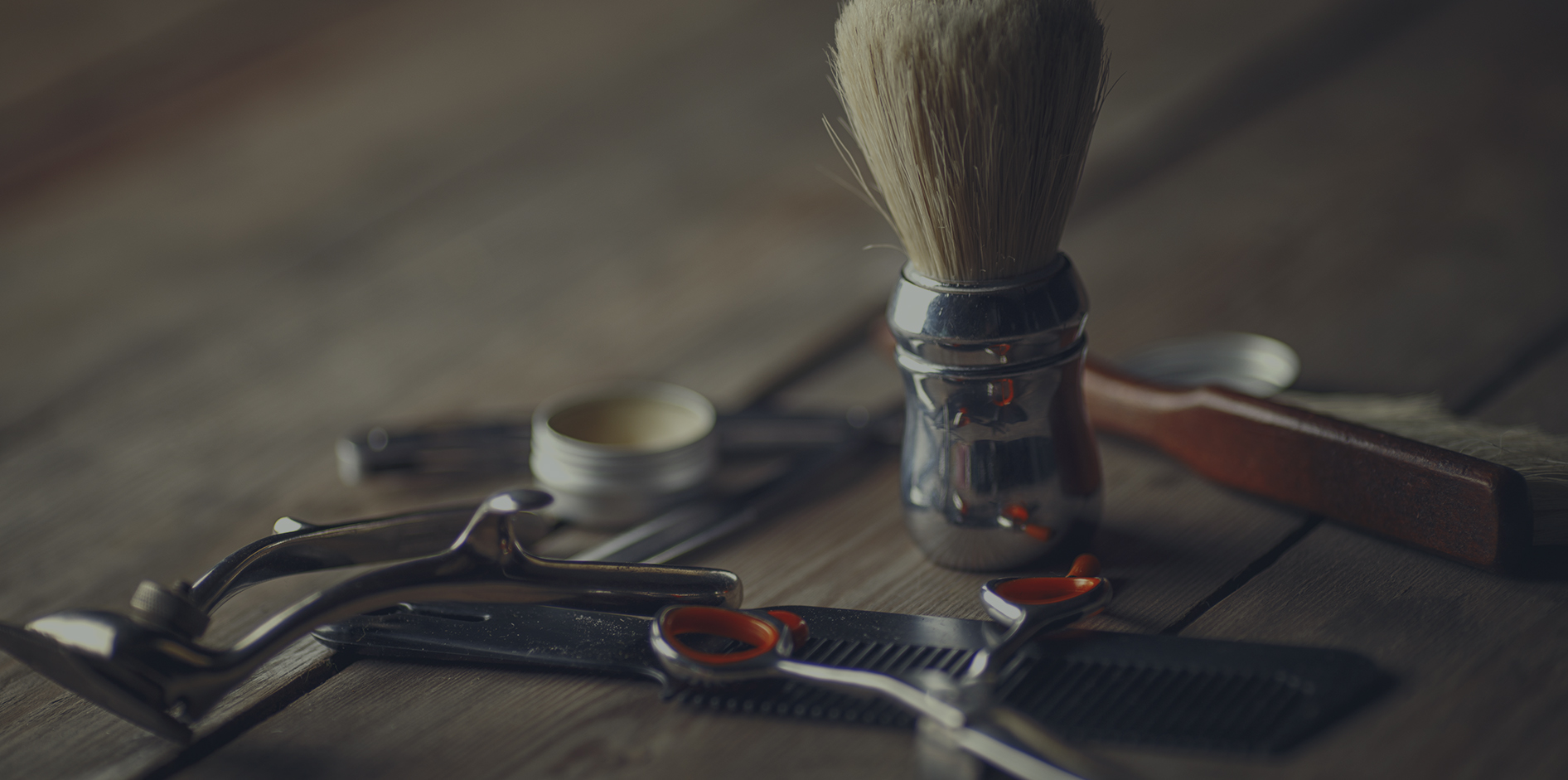 Barbearia Gonella ambiente premium, serviços de corte de cabelo e barba